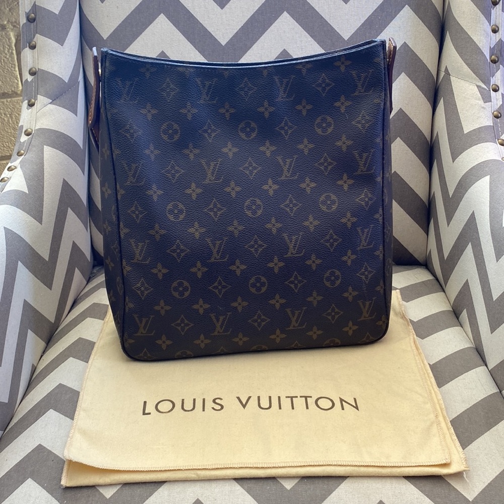 SOLD — Looping GM // Louis Vuitton - Picture 3 of 13